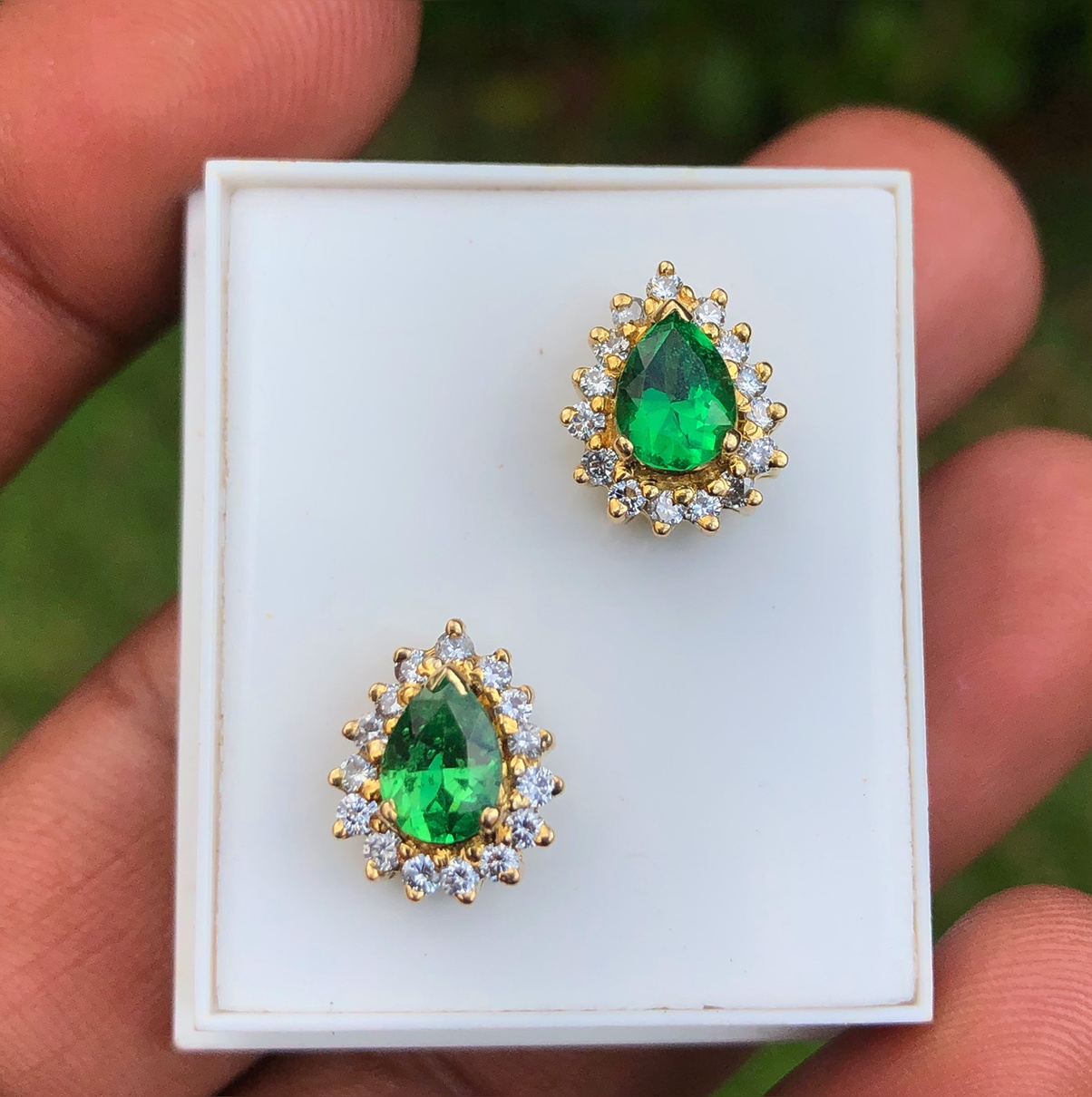 Tsavorites & Diamond 18 Karat Yellow Gold Stud Earrings - Image 2